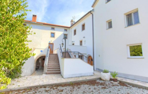 Beautiful Casa Felicita in Malinska